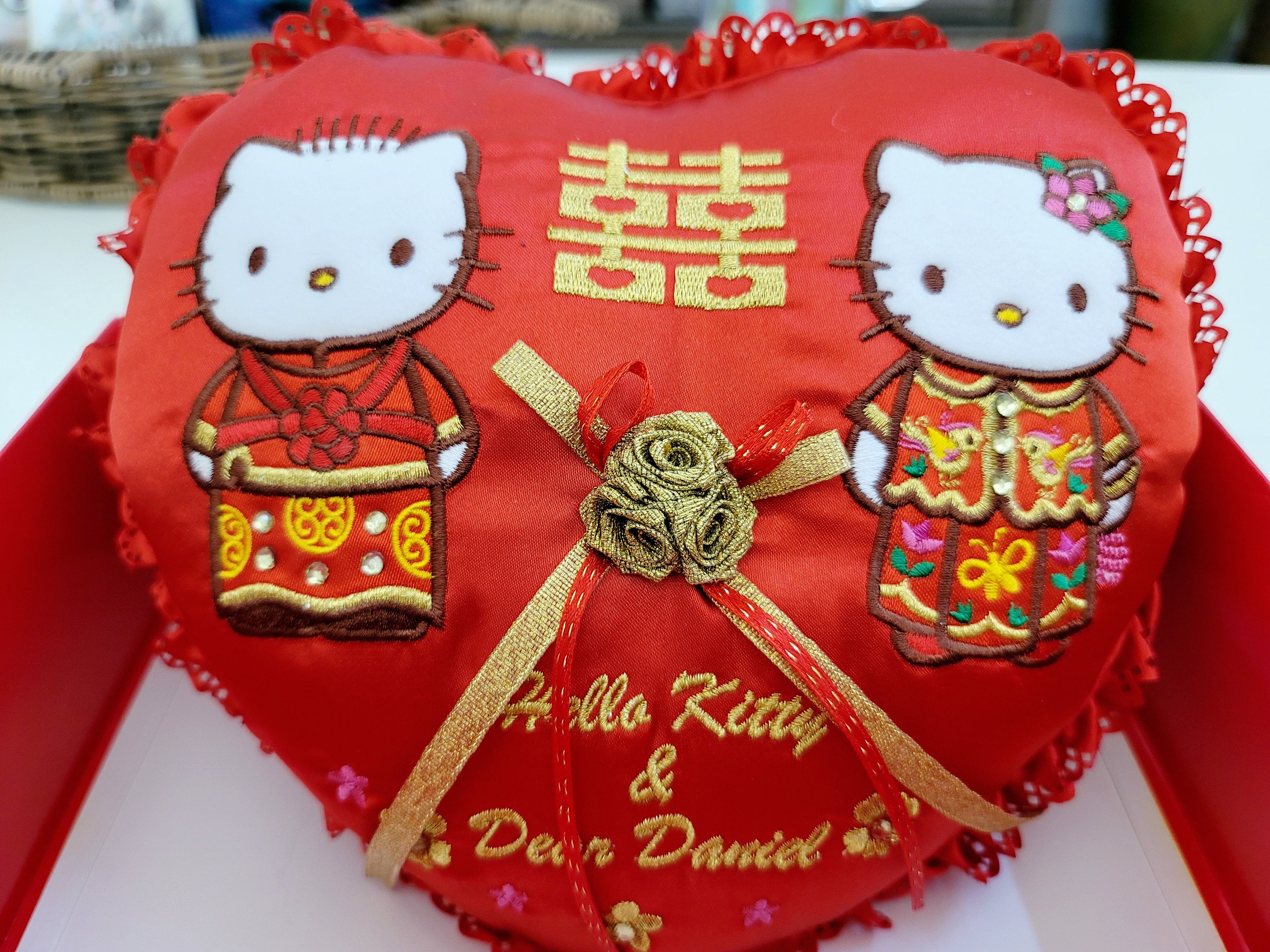 Hello Kitty and Daniel Heart Love Wedding Ring, Sanrio Jewelry, Hello