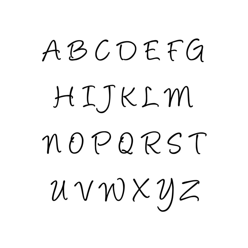 Puede incluir: Un alfabeto escrito a mano en tinta negra sobre un fondo blanco. Las letras est&aacute;n escritas en cursiva.