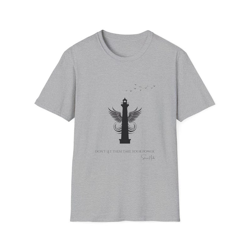Camiseta de Stevie Nicks Lighthouse No dejes que te quiten el poder Empoderamiento de la mujer Fan de Stevie Nicks Regalo para fan de la música Regalo de Fleetwood Mac para ella imagen 7