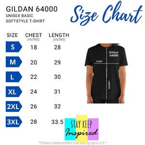 Puede incluir: Tabla de tallas para una camiseta b&aacute;sica de estilo suave Gildan 64000 unisex. La tabla muestra las medidas de pecho y largo en pulgadas para las tallas S, M, L, XL, 2XL y 3XL.