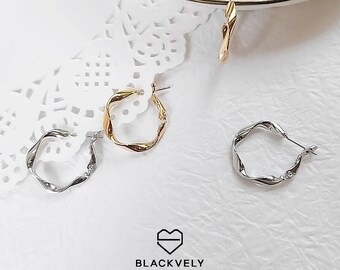 Korean Hoop Earrings, English Lock Earrings, Korean Piercing, Kpop Style Earrings, Slim Earrings, Korean Style Jewelry, Made in Korea