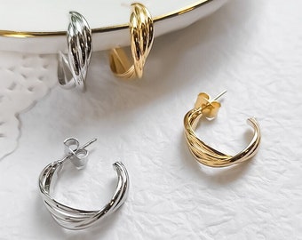 Korean Hoop Earrings, Pushback Earrings, Partial Hoops, Korean Piercing, Kpop Style Earrings, Korean Handcraft, Shaped Hoops, Made in Korea