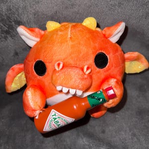 Zuru Snackles Felix Tabasco Hot Sauce Orange Dragon 5