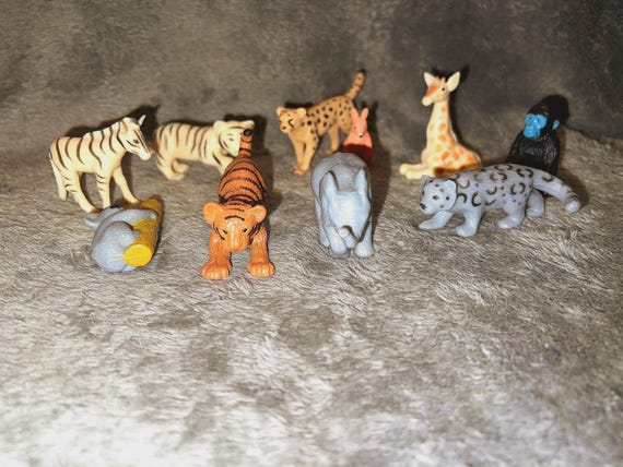 Vintage K&M International AZA Zoo Miniature Toy Plastic Animal