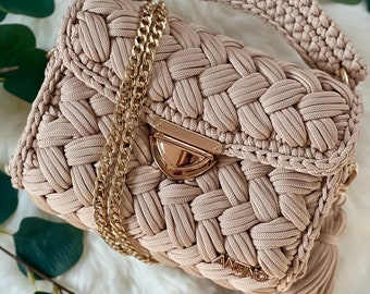 VIDEO TUTORIAL | How to make a crochet bag | Crochet bag pattern