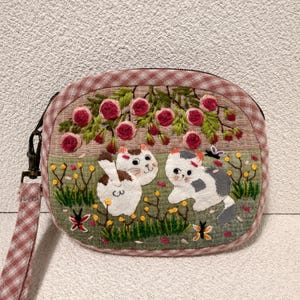 Handmade Patchwork Cat Coin Purse, Embroidered Floral Pouch with Wrist Strap