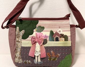 Bolsa transversal artesanal em patchwork | Bolsa de ombro vintage com apliques no estilo cottagecore