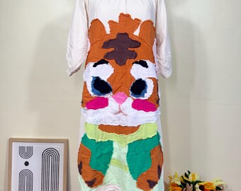 Handmade Appliqué Dress – Whimsical Patchwork Cat Design, Loose