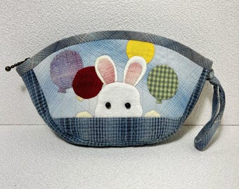 Handmade Quilted Bunny Wristlet: Appliqué Patchwork Zip Pouch