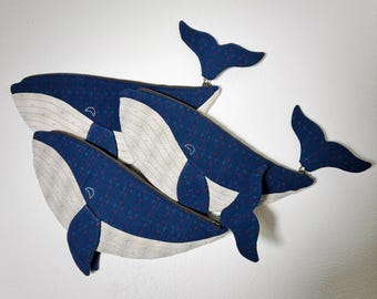 Handmade Whale Patchwork Zipper Pouch – Quilted Ocean Animal Coin Purse | Cute Fabric Organizer Bagmother&#39;s day idea