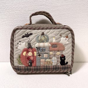 Handmade Halloween Quilted Cosmetic Bag: Embroidered Patchwork Travel Organizer