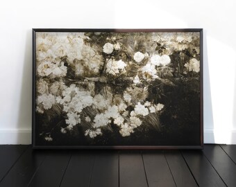 Pintura al óleo vintage de una rosa blanca: arte floral victoriano con marco para pared