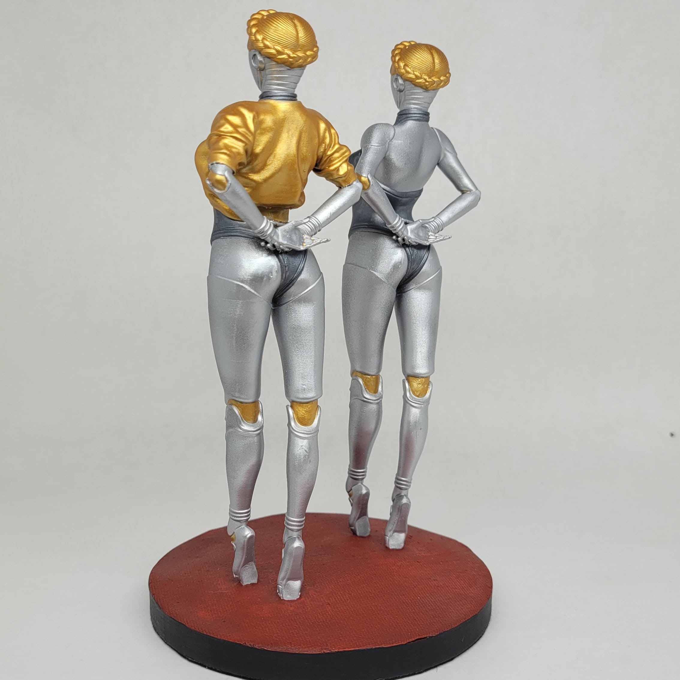 Figurine Atomic Heart 1/12 - Les Twins Robot (Wikee Toys) - Édition 2025, 16,5 Cm