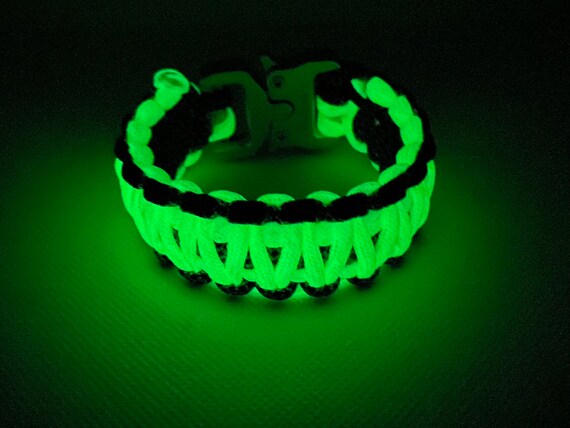 Glow in the Dark Paracord Bracelet 
