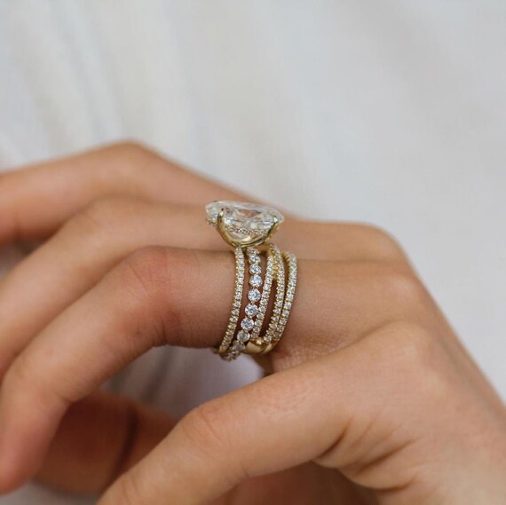 4 PICS Bridal Ring Set Oval Cut Moissanite Diamond Engagement Etsy