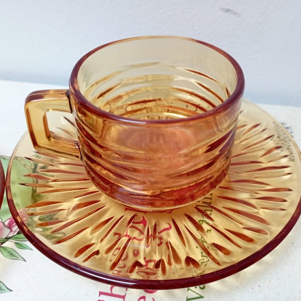 2 Tasses à Déjeuner Vereco Couleur Ambre - Vintage Années 70 - Avec Soucoupes - Bon état Occasion - Fabriqué En France