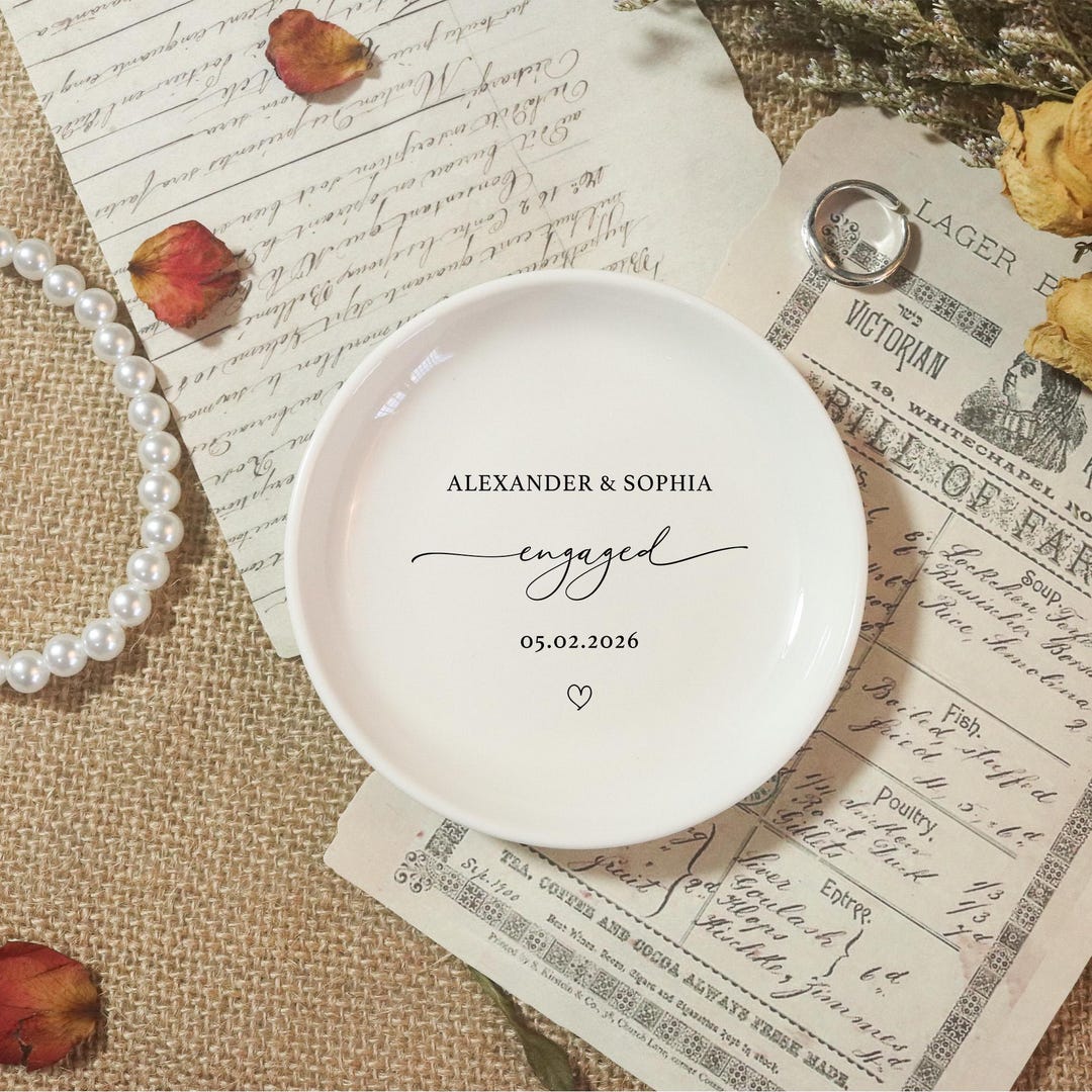 Custom Engagement Ring Dish, Wedding Gifts for Couple, Personalized ...