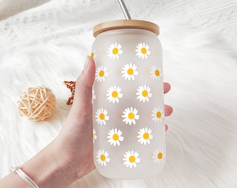 Personalized Daisy Frosted Coffee Cup, Party Favor,Bridesmaid Proposal,Party Favor, 16oz Glass Cup,Custom Can Glass with Lid and Straw