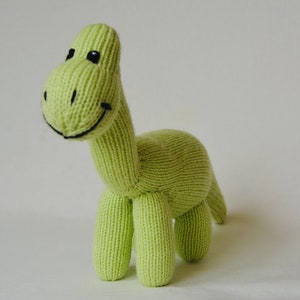 Brax the Brachiosaurus knitting pattern/ knitted toy pattern image 3