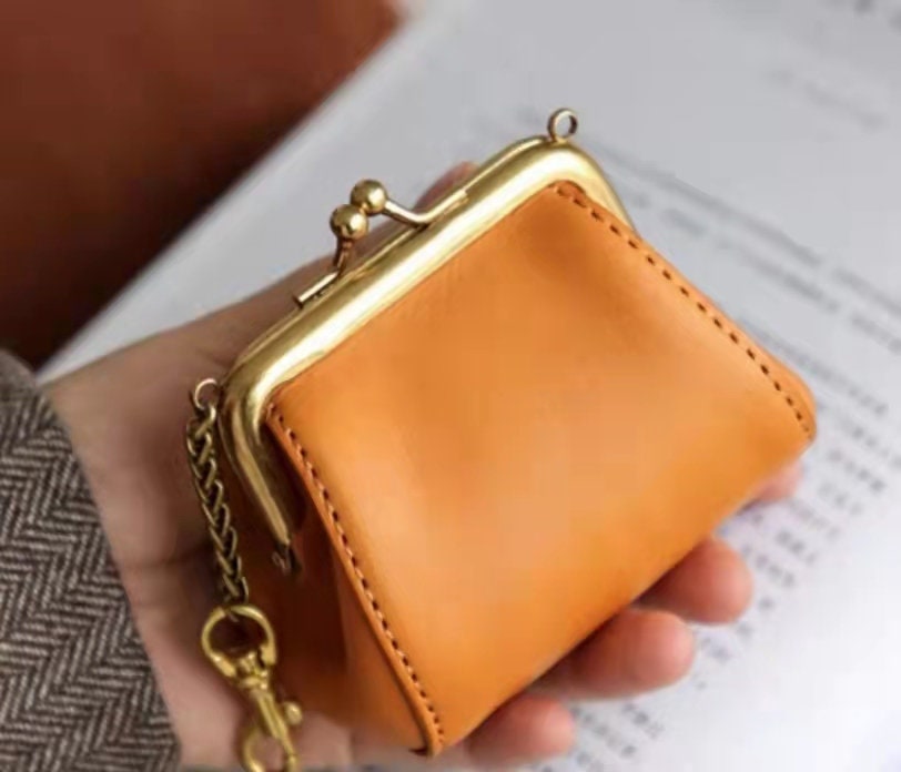 Vintage Card Holder Kiss Lock Walletleather Coin Pursecute Etsy