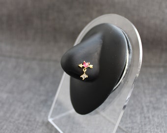 Anneau de nez frappé du coeur | Anneaux de nez pendants en or | Acier chirurgical | 20G | Coude en L | Piercing Nez | Bijoux fantaisie uniques et délicats