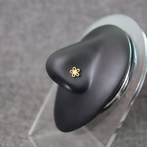 Cute Flower Nose Ring, Gold, Dainty Nose Ring Stud, Surgical Steel, 20G, L Shaped, Nose Piercing Jewelry, Unique Statement Body Jewelry