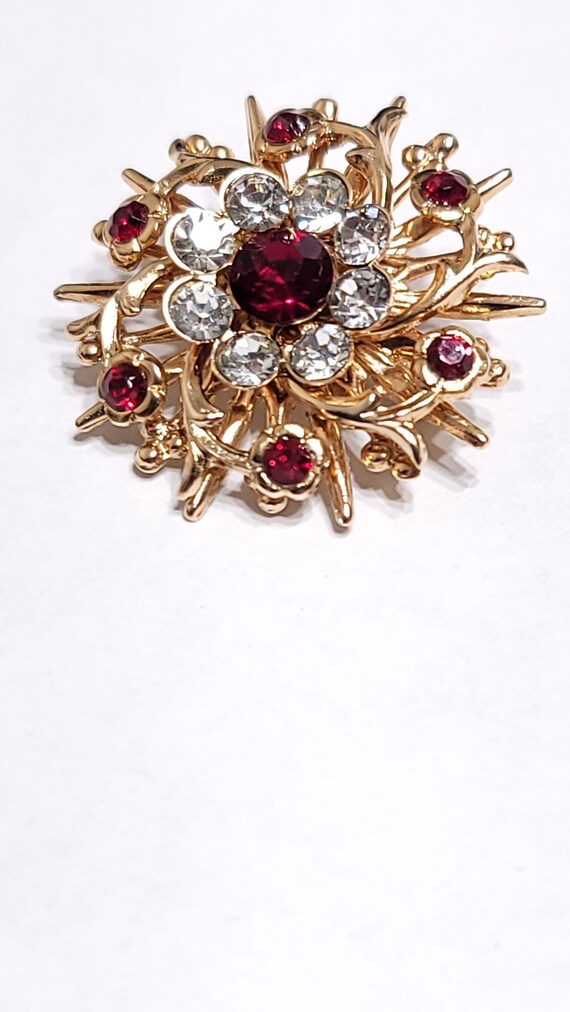 Gold Tone Brooch Red & Clear Stones - image 4