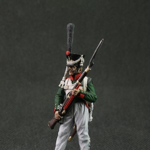 Painted tin soldier 54 mm Scale 1/32 Historical Miniature Napoleonic wars. Grenadier of the Tauride Grenadier Regiment.