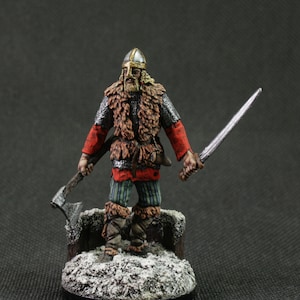Painted tin toy soldier 54 mm Model Scale 1/32 Historical Miniature figurine Viking gift for a man