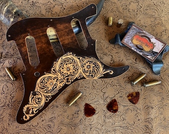Custom Punziertes Pickguard passend für Fender Stratocaster Vintage 8 Hole SSS HH HSH