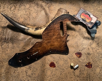 Custom Leder Alt Tooled Distressed Brown Pickguard passend für Fender Thinline Telecaster Tele