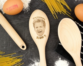 Gordon Ramsay, It's Fucking Raw Wooden Spoon, Funny Gordon Ramsey Gifts, Cooking Baking Kitchen Spoon, Master Chef, Gift Ideas