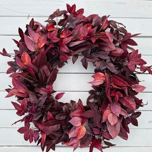 Fall Wreath With Burgundy Foliage, Modern Autumn Front Door Wreath, Plum Leaves, Laurel Leaf, Thanksgiving Home Decor, Housewarming Gift