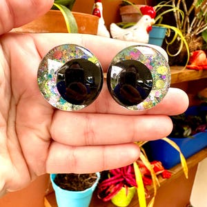 Hand-Painted Glitter Safety Eyes: Amigurumi Crochet Plushie Eyes