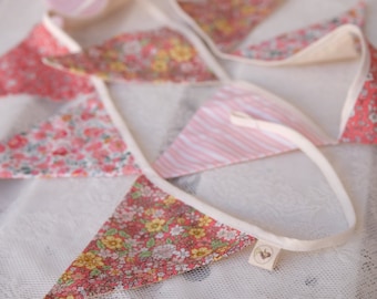 Liberty floral print cotton bunting banner garland, Country house decor, Decorative garland for a girl's room, One of a kind garland