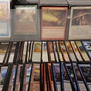 200 Assorted Magic the Gathering MTG Card lot with Rares/Mythics from huge collection