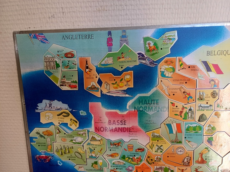 Carte de France FRANCE Départements complet 97 magnets avec plaque.LE