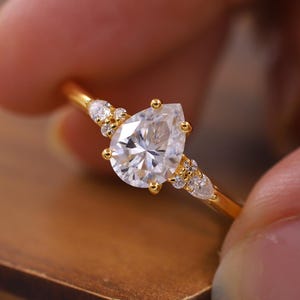 Unique Rose gold Engagement Ring, Bestseller Pear Shaped Moissanite Vintage Engagement Ring, Wedding Bridal Ring, Anniversary Gift for Women