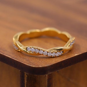Twisted Wedding Band, 14K Solid Gold Round Cut Diamond Engagement Band, Unique Stacking Band, Infinity Matching Band, Anniversary Gift.