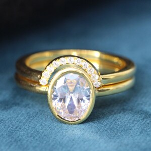 1.5 CT Oval Cut Moissanite Engagement Ring, Bezel Set Ring, Curved Wedding Band, Bridal Ring Set, Oval Cut Ring, 14K Solid Yellow Gold Ring