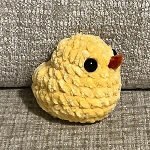 Baby Chick Plushie