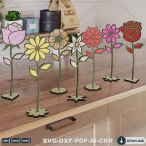 Supporto in legno con fiori tagliati al laser / Vettore decorativo di fiori selvatici per Glowforge, modello di supporto decorativo di fiori selvatici 820