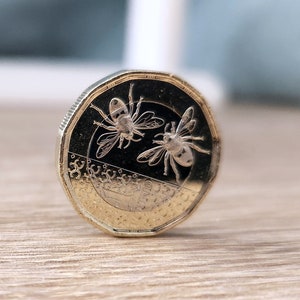 2023 One Pound Coin Bees - Charles III Uncirculated UK Coin