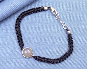 Pulsera de piedra lunar / Cierre de plata de ley, cordón negro ajustable