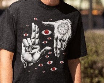 Ultimate Vampire Shirt, Vampire Hoodie, Anime Hellsing Shirt, Alucard Hellsing Hoodie, Hellsing shirt, Pentagram Hoodie, Hellsing Tee