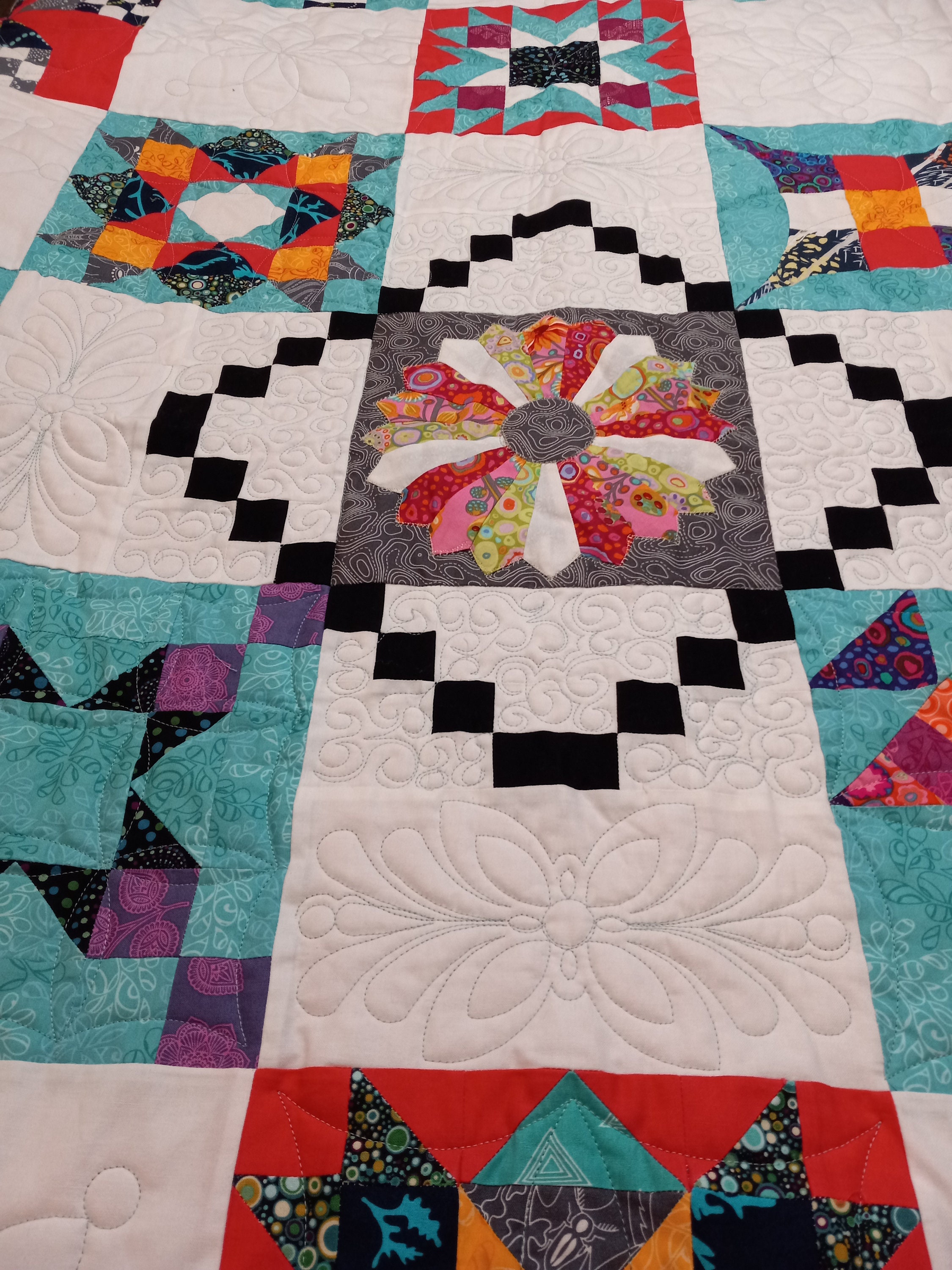 Sampler Style Quilt in Teal and Lipstick Red - Etsy