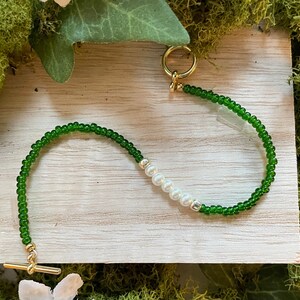 Green, Gold, and Pearl Royal Bracelet - Toggle Clasp Glass Pearls Elegant Emerald Bracelet