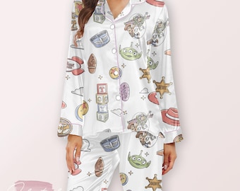 Toy Story Pajama Set – Cute Satin Sleepwear with Woody, Buzz Lightyear & Alien Print for Disney Pixar Fans