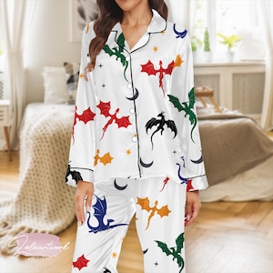 Fantasy Dragon Pajama Set – Satin Short Sleeve Sleepwear with Colorful Dragon & Star Print