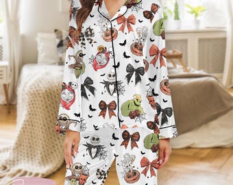 Spooky Pumpkin Bow Pajama Set – Gothic Skeleton & Doll-Inspired Halloween Sleepwear for Women